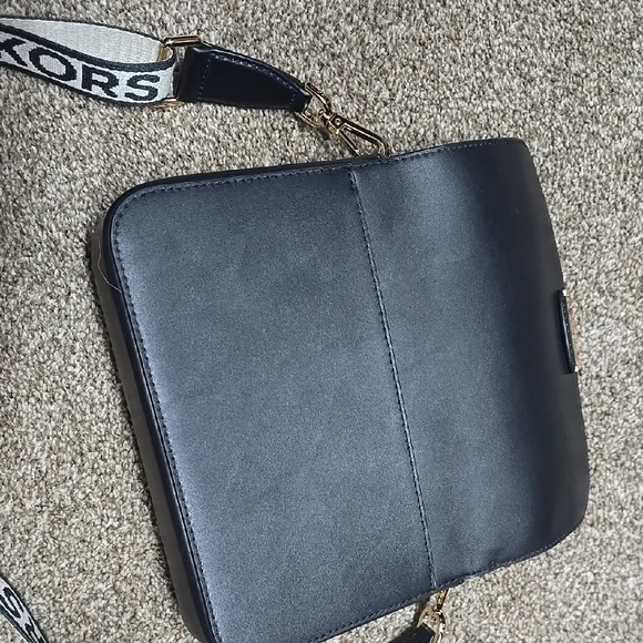 Michael Kors Black and Gold Crossbody Bag - Picture 6 of 8